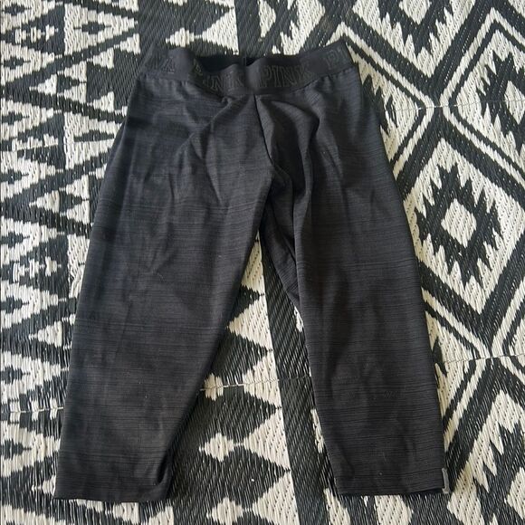 PINK Victoria's Secret Charcoal Leggings - Picture 1 of 2